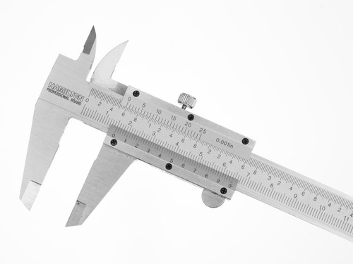 CALIBRE METALICO EN CAJA 150mm